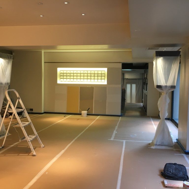 Ελαιοχρωματισμοί καταστήματος κοσμημάτων Ζολωτας